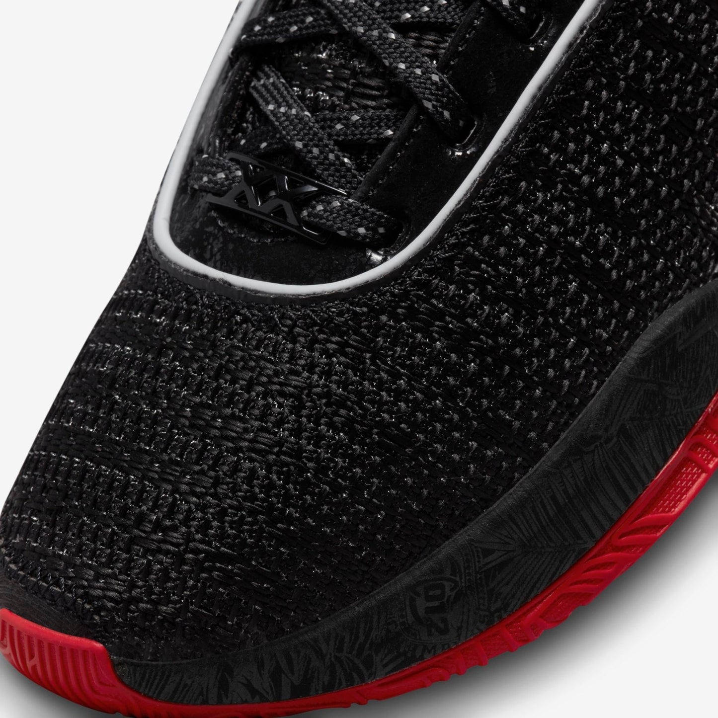 Tênis Nike LeBron XX Preto e Vermelho