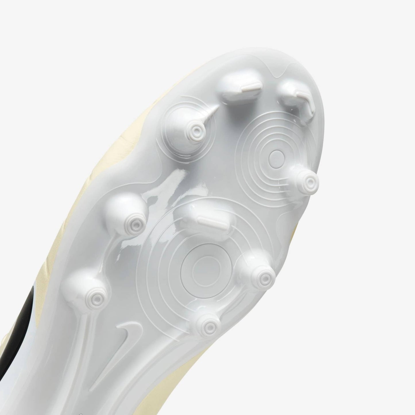 Chuteira Campo Nike Tiempo 10 Club Bege
