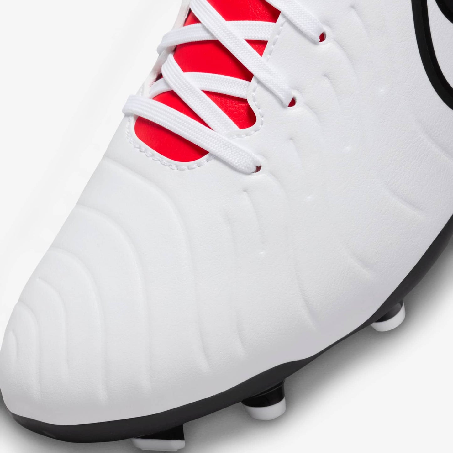 Chuteira Campo Nike Tiempo 10 Club Branca