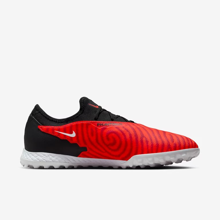 Chuteira Society Nike React Phantom GX Pro