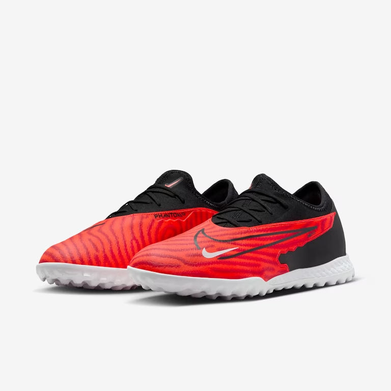 Chuteira Society Nike React Phantom GX Pro