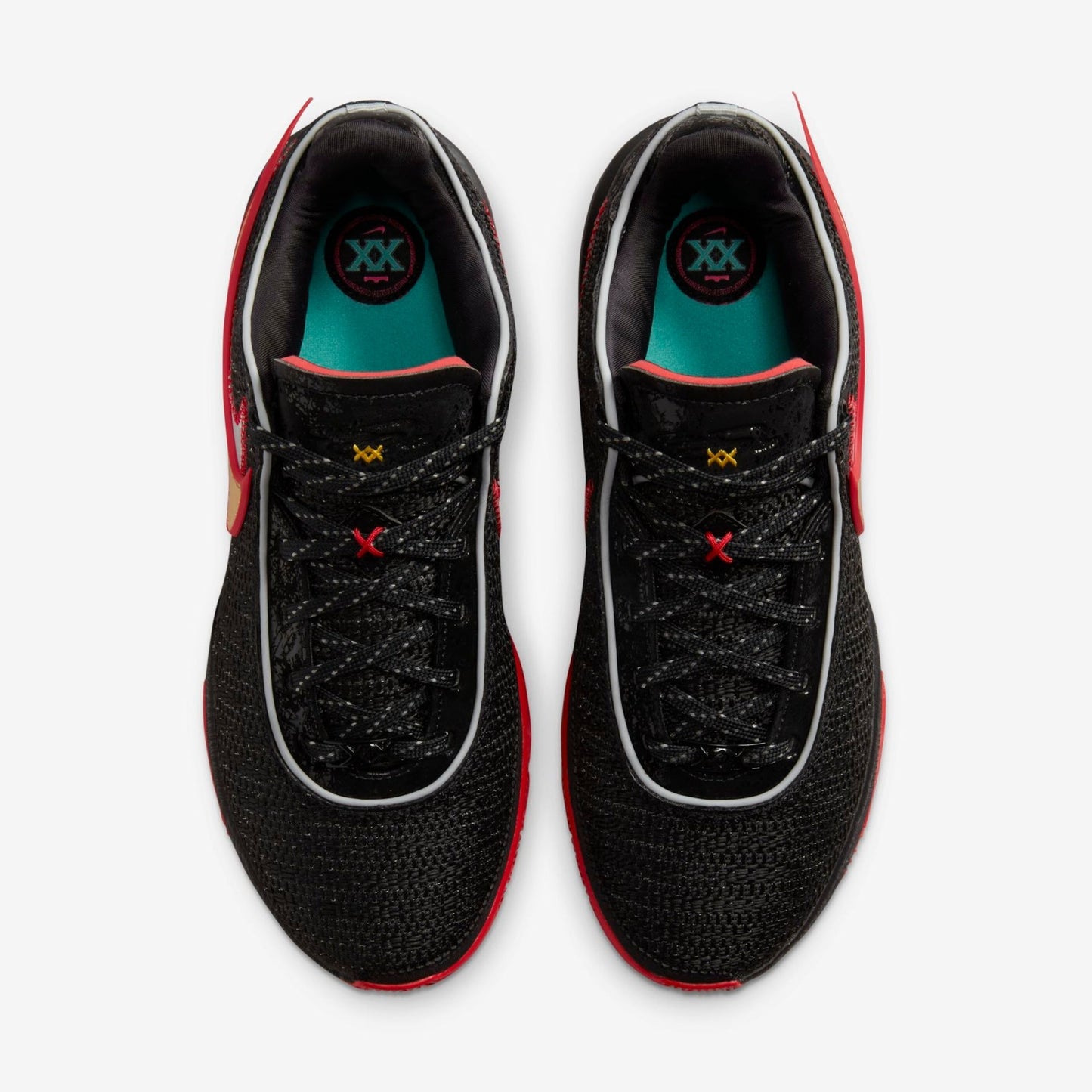 Tênis Nike LeBron XX Preto e Vermelho
