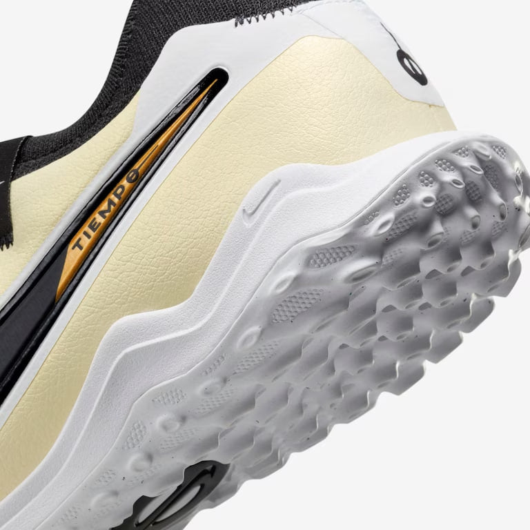Chuteira Society Nike Tiempo 10 Pro