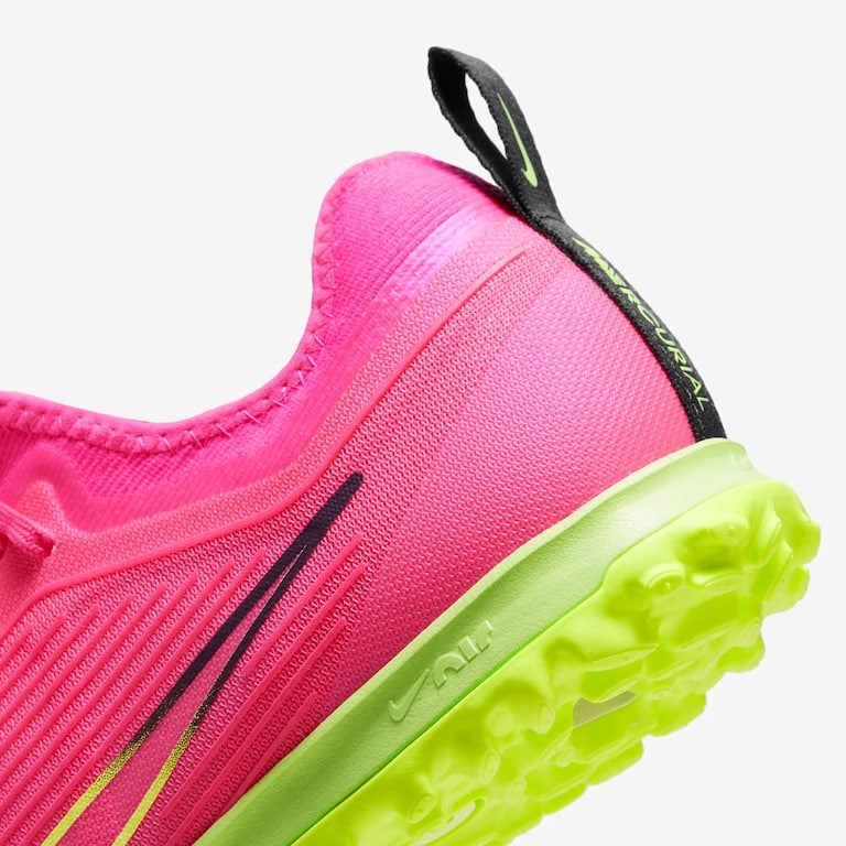 Chuteira Society Nike Mercurial Vapor 15 Pro Rosa